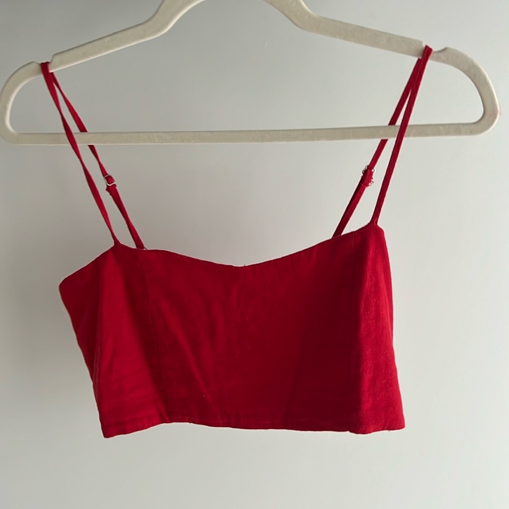 Red crop top tank